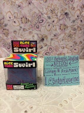Schylling- NeeDoh Nice Cube Swirl Squish- Purple Blue Mix - NIB
